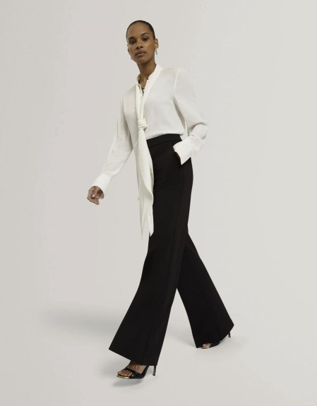 INDRIV High Waisted Flare Trouser