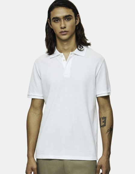T-SHIRT POLO