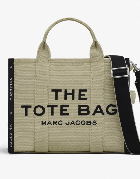 THE MEDIUM TOTE