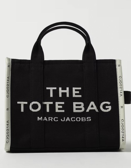 THE MEDIUM TOTE