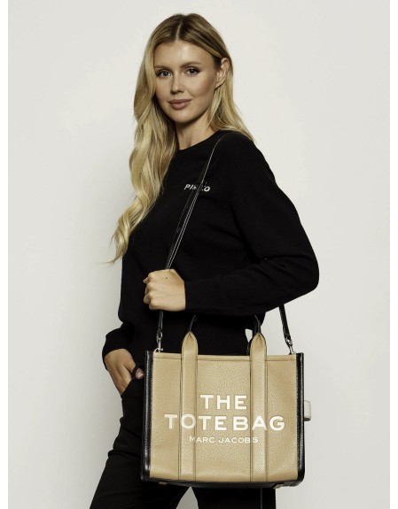 THE MEDIUM TOTE